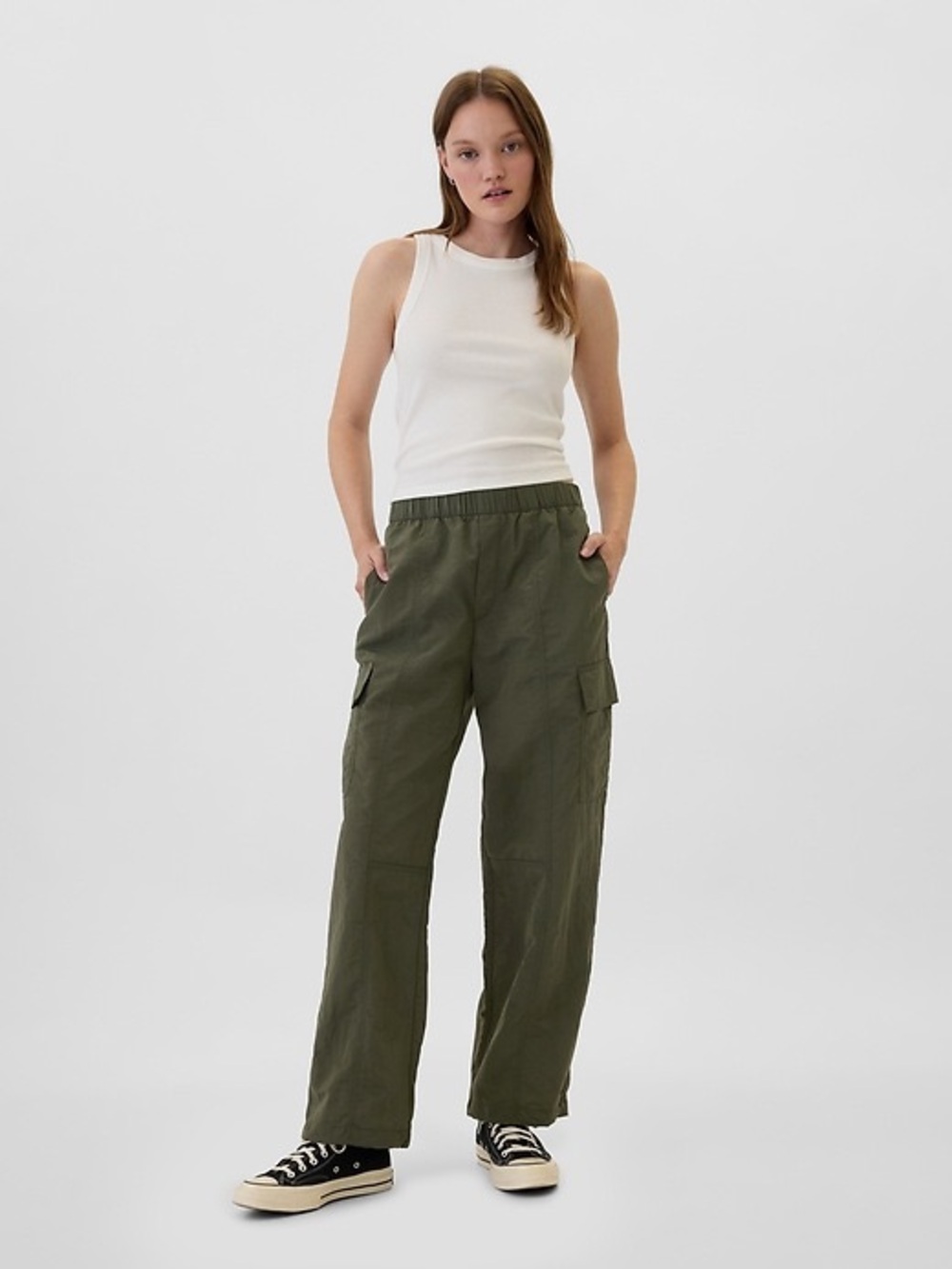Gap Fit Parachute Cargo Pants NWT